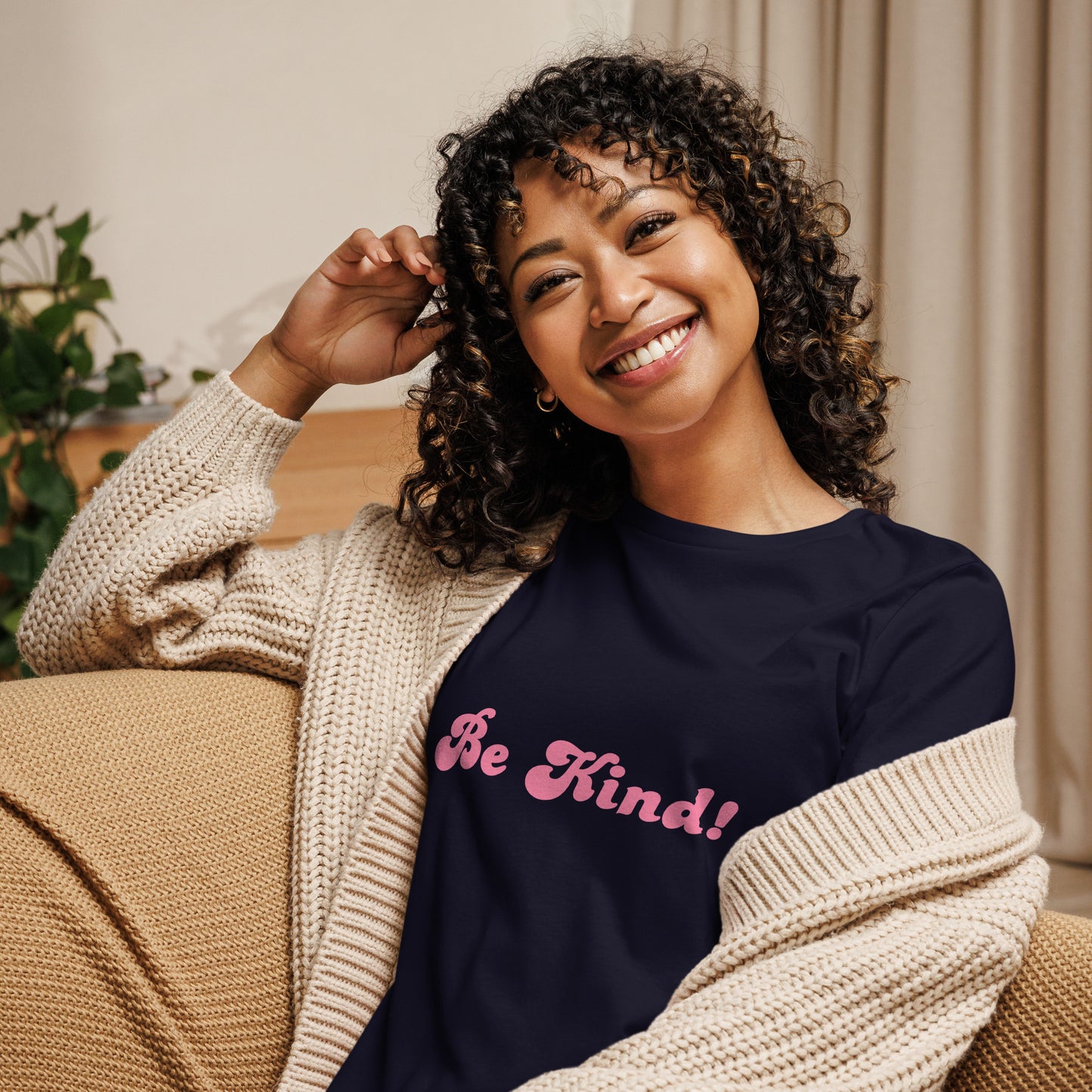 Be Kind Women's Relaxed T-Shirt